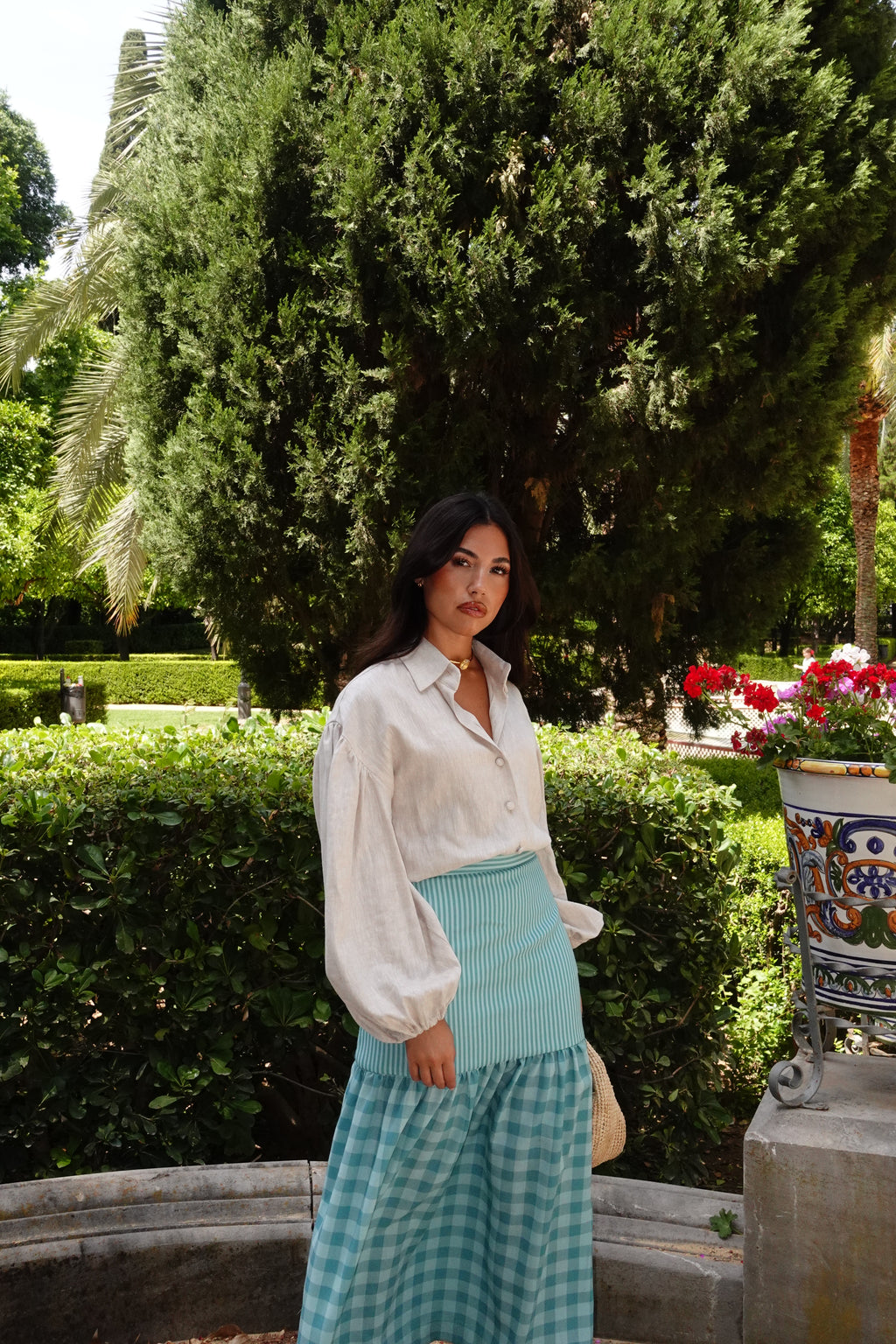 FALDA ANGELA AGUA
