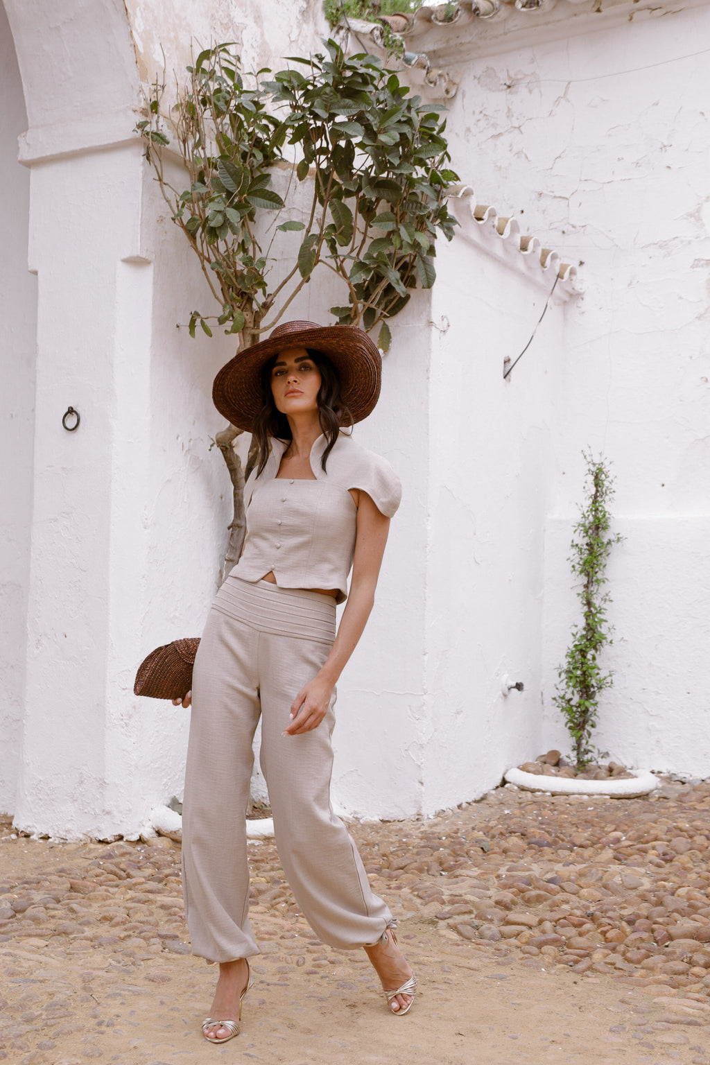 CONJUNTO MARÍA ARENA