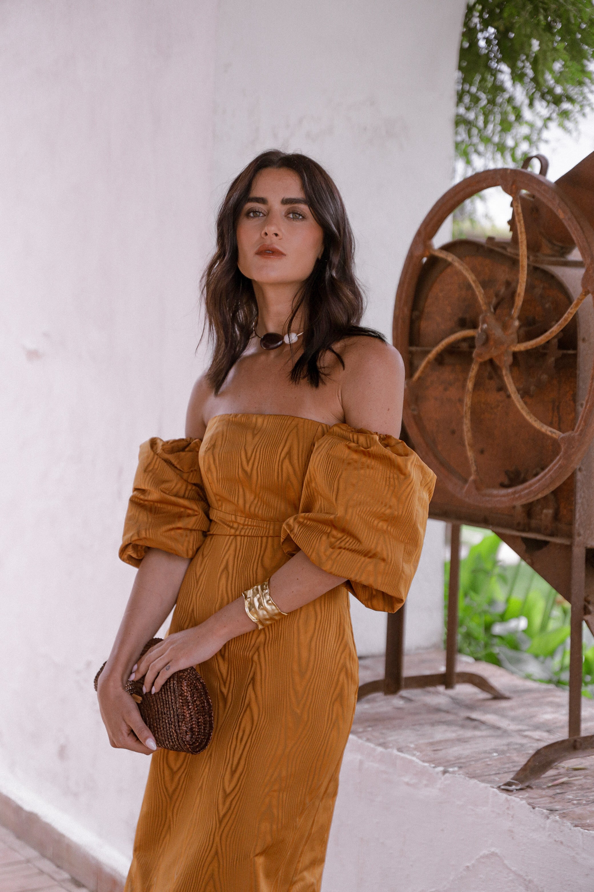 VESTIDO MARIANA CÚRCUMA